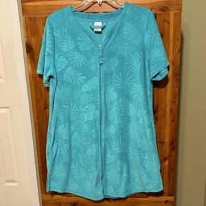 Croft & Barrow Embossed Knit Terry Zip Robe